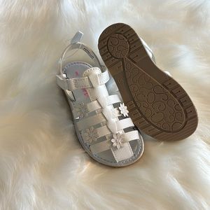 Carter’s Emmalee White Flower Sandals